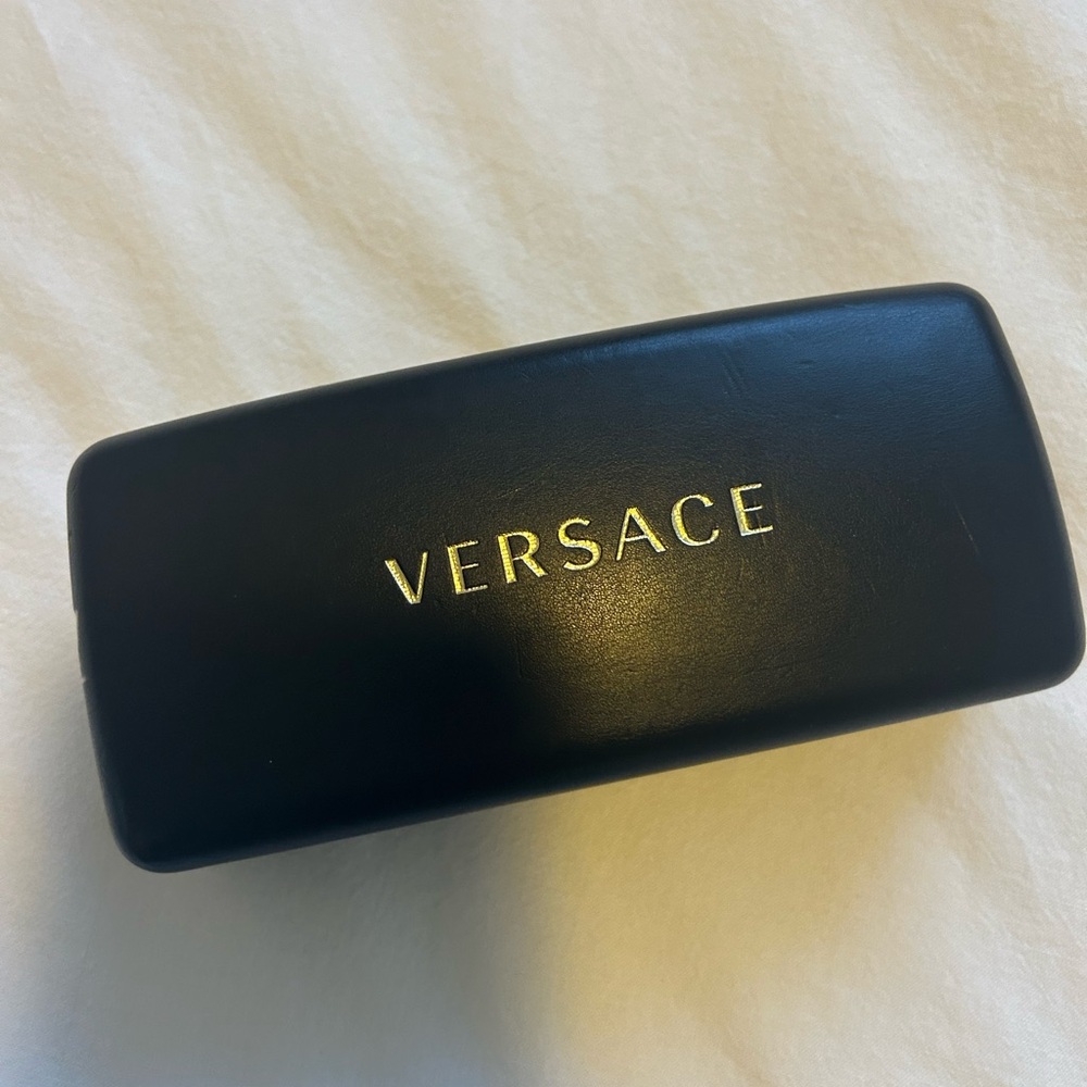 Women’s Black Versace Sunglasses - Picture 5 of 5